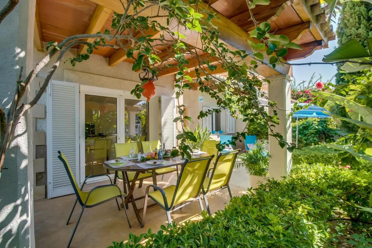Ideal Property Mallorca - Adelfa Port de Alcudia  Spain